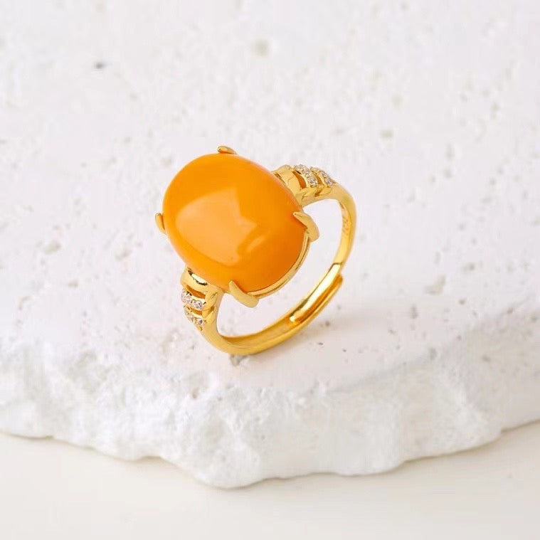 Vintage Amber Statement Ring – Gold Plated Ring with Zircon Halo & Cloud Engraving