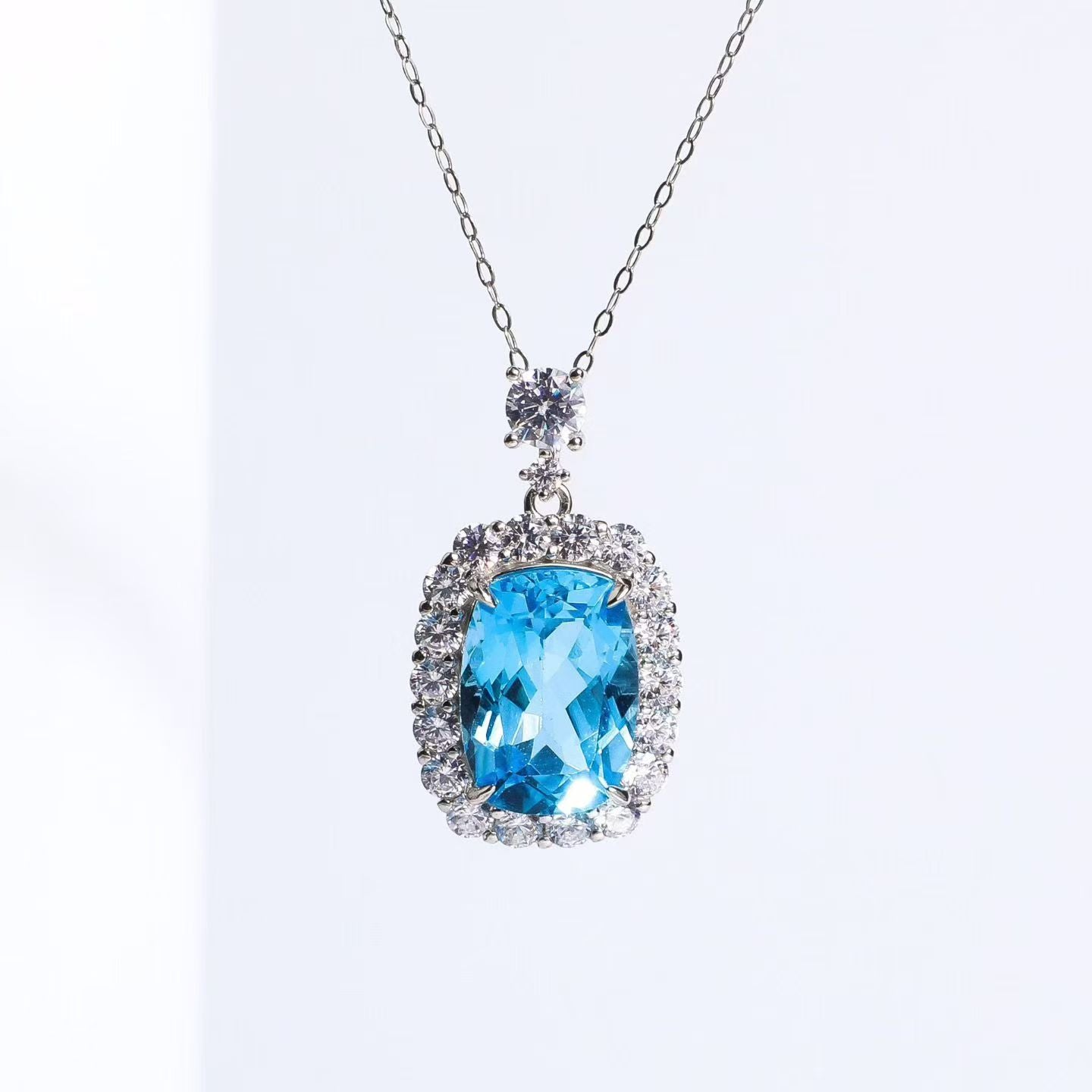 Natural Swiss Blue Topaz Cushion Cut Pendant Necklace in S925 Sterling Silver – 7.5ct Blue Gemstone Pendant