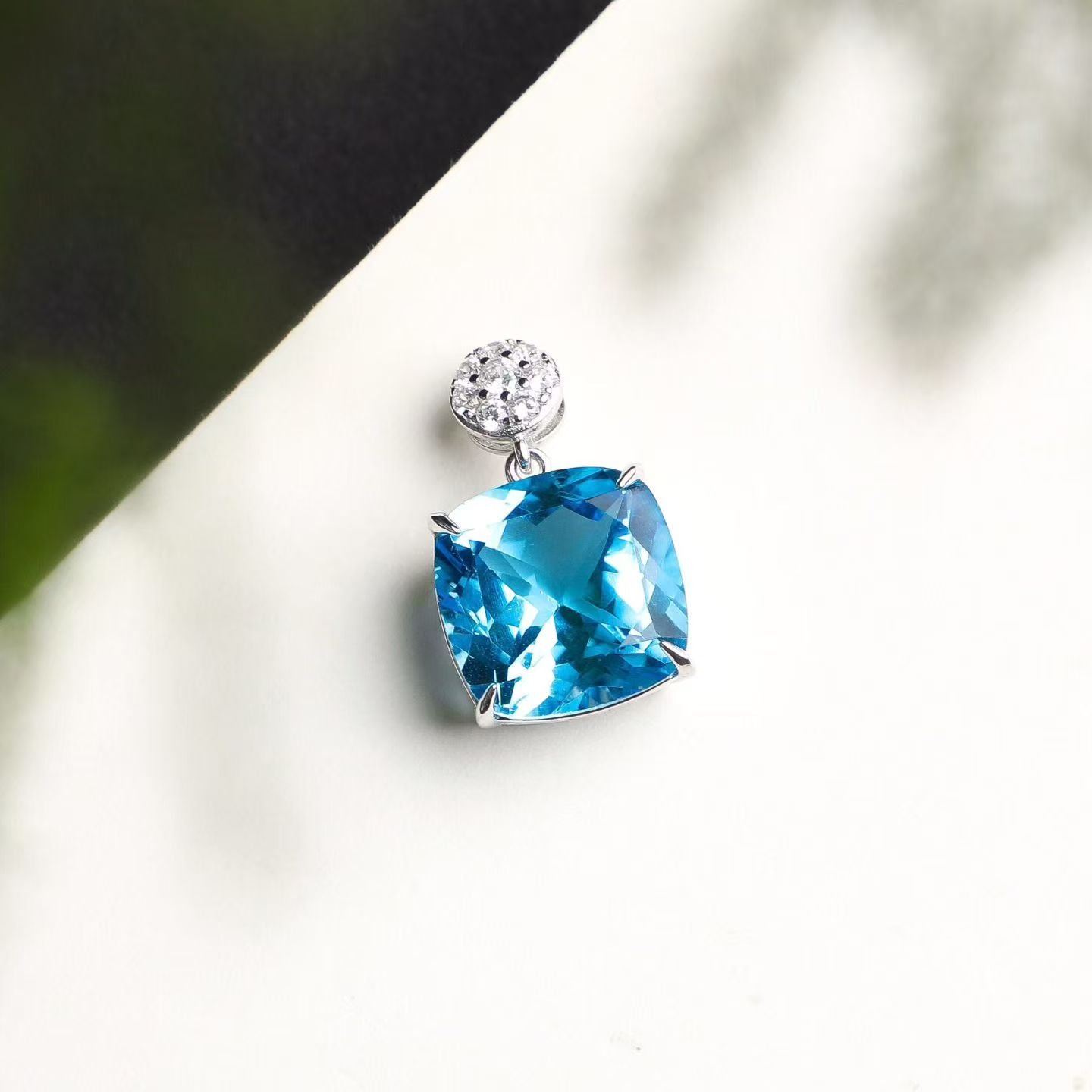 Natural Brazilian Swiss Blue Topaz Cushion Cut Pendant Necklace in S925 Sterling Silver – 9ct Blue Gemstone Pendant