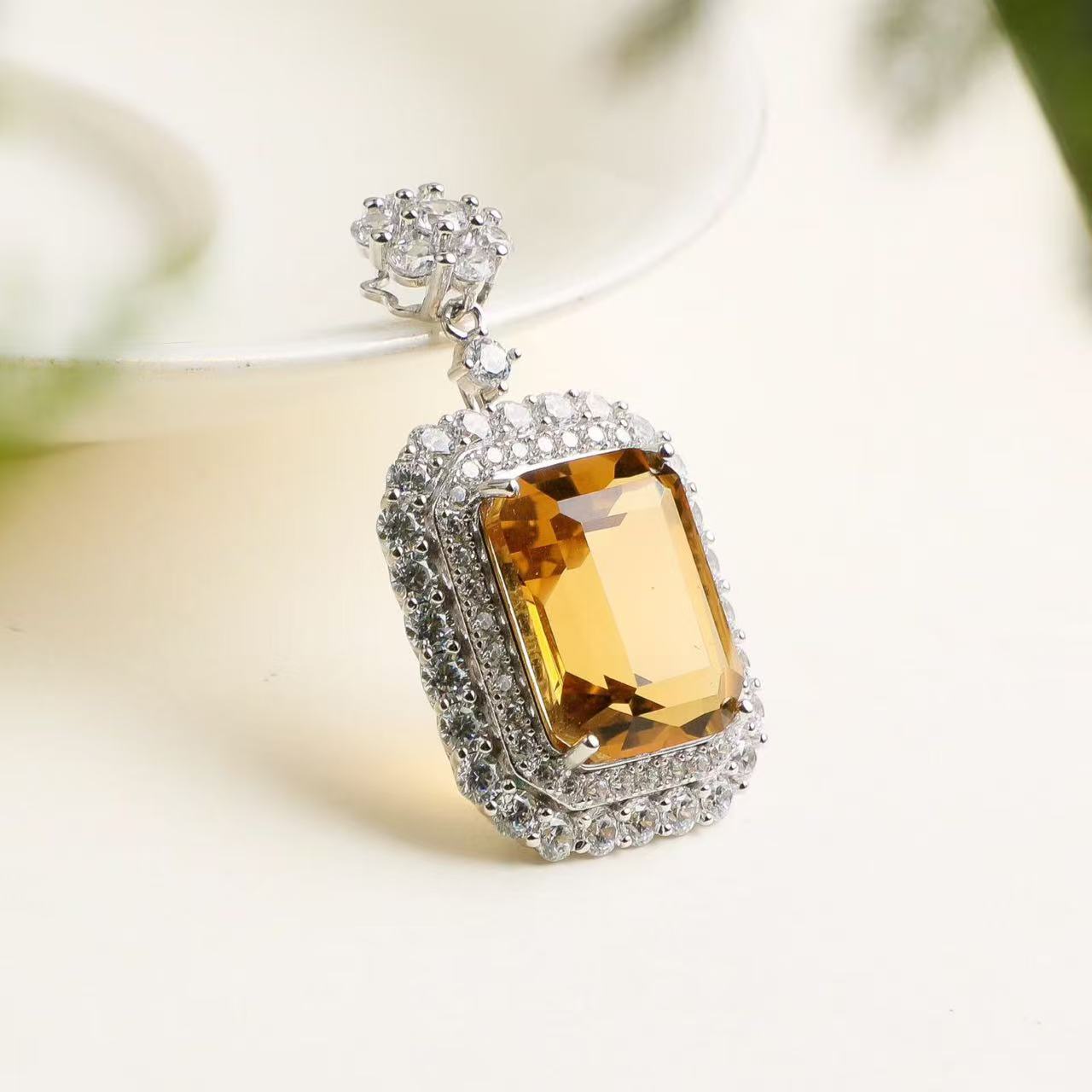 Natural Brazilian Citrine Emerald Cut Pendant Necklace in S925 Sterling Silver – 12ct Yellow Gemstone Pendant