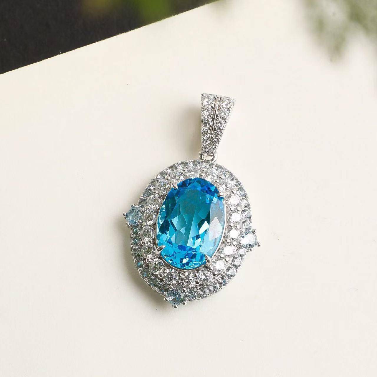 Natural Brazilian Swiss Blue Topaz Pendant Necklace in S925 Sterling Silver – 7.4ct Oval Blue Gemstone Pendant