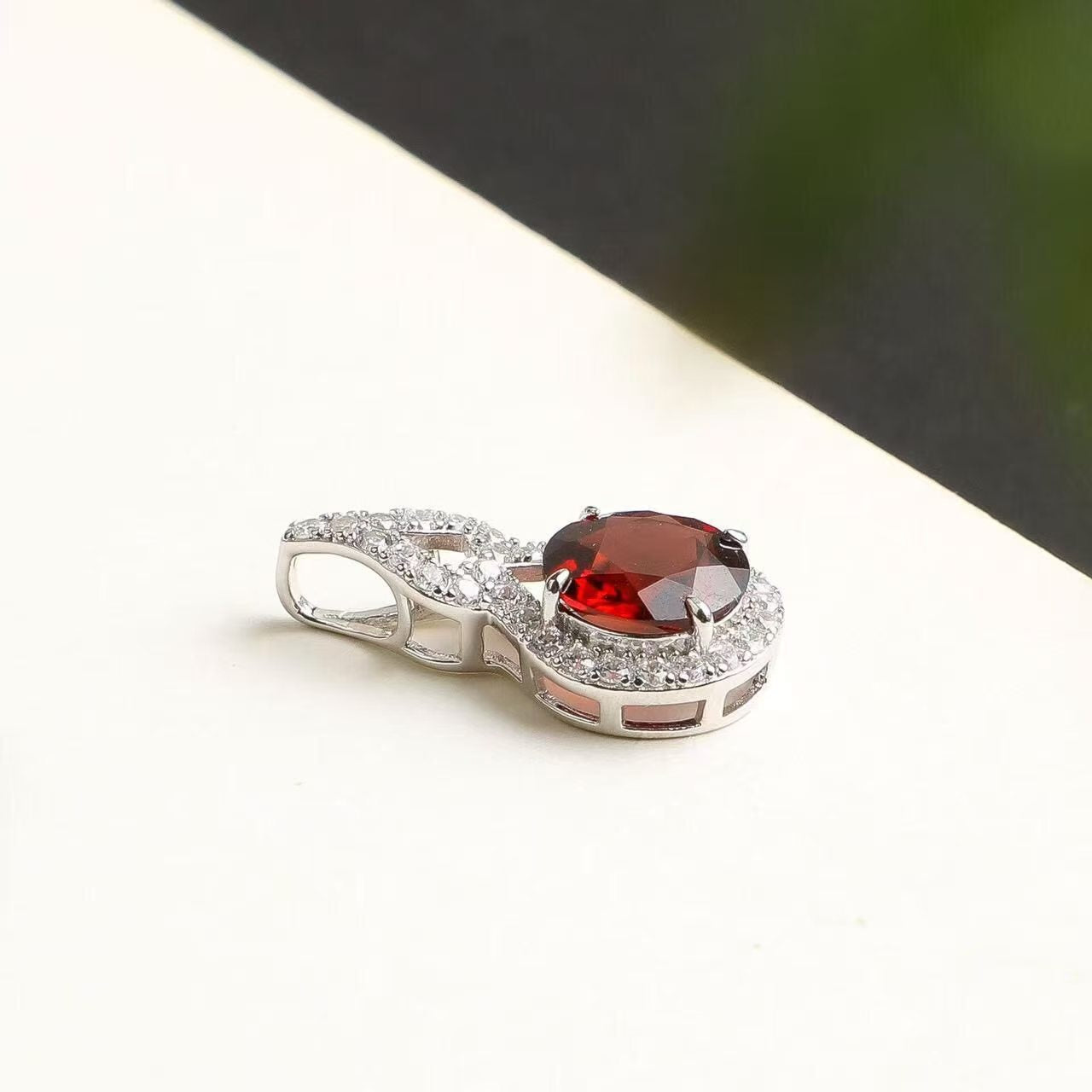 Natural Mozambique Garnet Pear Pendant Necklace in S925 Sterling Silver – 2.3ct Red Gemstone Pendant