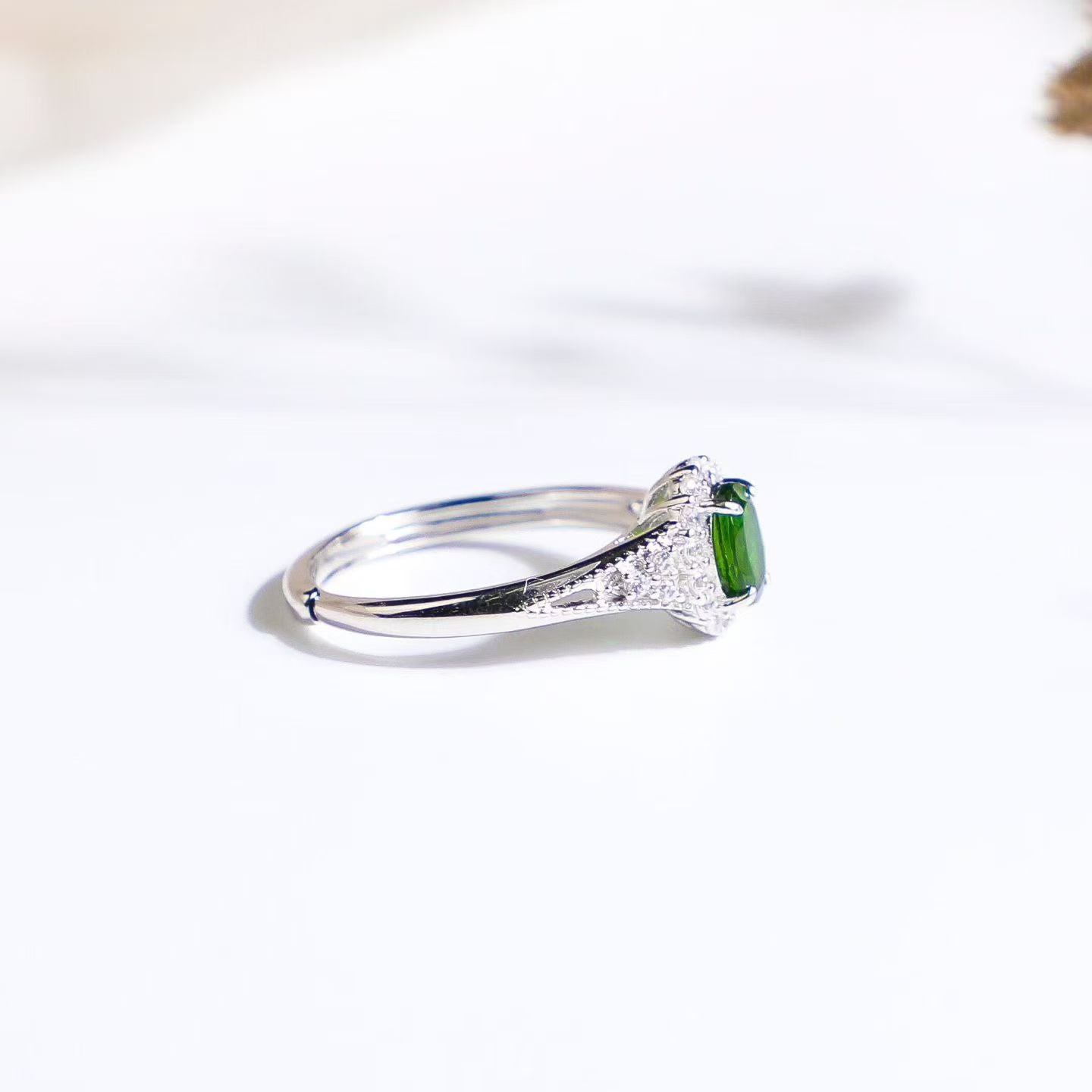 Natural Russian Chrome Diopside Halo Ring in S925 Sterling Silver – Green Gemstone Ring